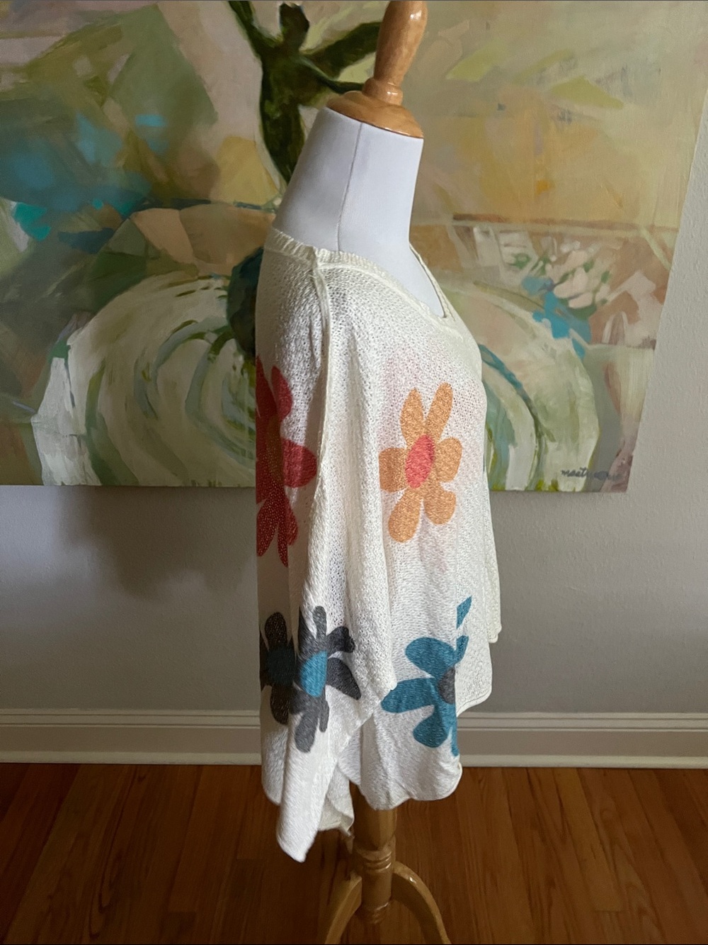 POL Groovy For You V-Neck Flower Print Top In Ivory large - Picture 8 of 16